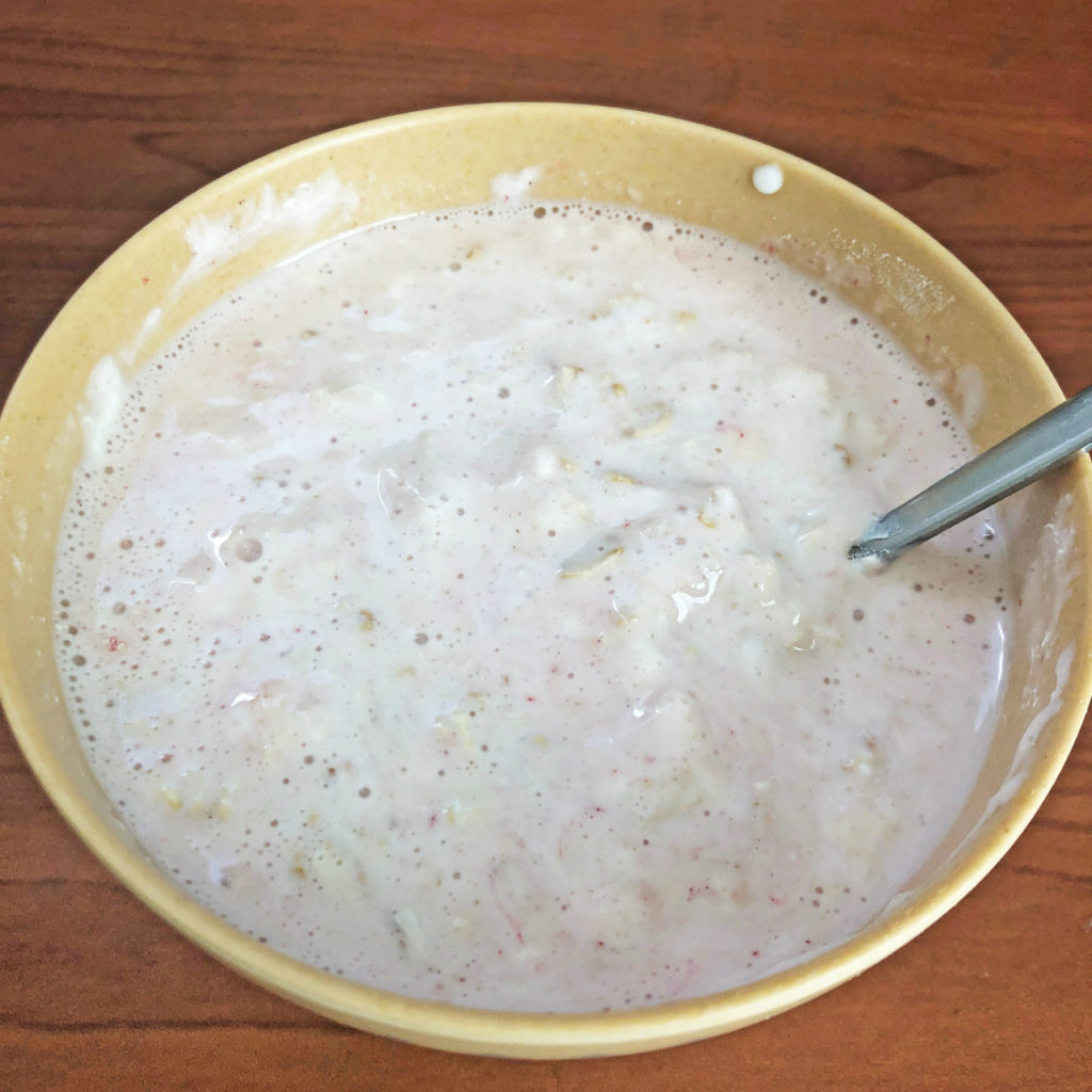 プロテインとオートミールヨーグルト